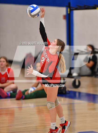 Thumbnail 2 in Overton @ McGavock photogallery.