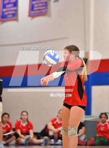Thumbnail 3 in Overton @ McGavock photogallery.