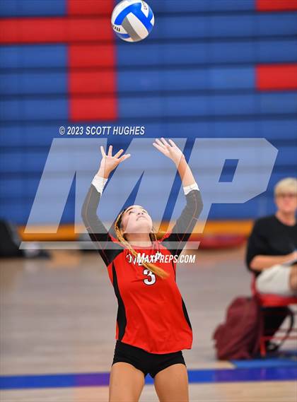 Thumbnail 1 in Overton @ McGavock photogallery.