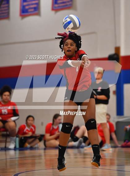 Thumbnail 1 in Overton @ McGavock photogallery.