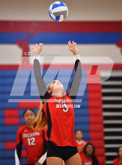 Thumbnail 2 in Overton @ McGavock photogallery.