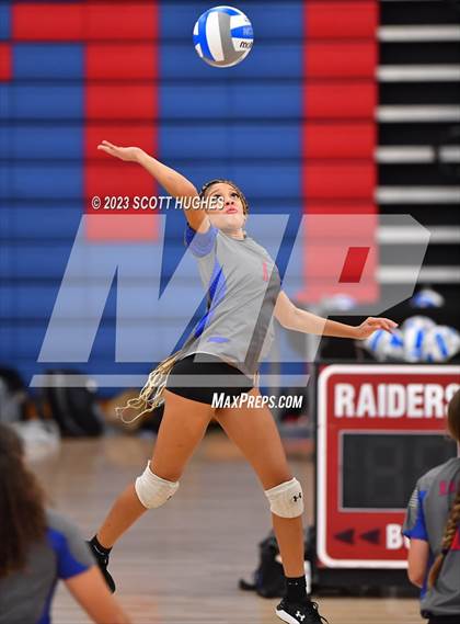 Thumbnail 1 in Overton @ McGavock photogallery.