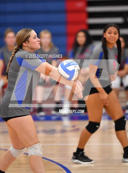 Thumbnail 1 in Overton @ McGavock photogallery.