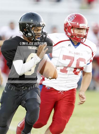 Thumbnail 1 in  East Bakersfield @  Foothill photogallery.