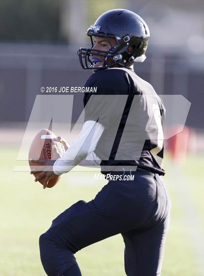 Thumbnail 3 in  East Bakersfield @  Foothill photogallery.
