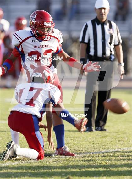Thumbnail 1 in  East Bakersfield @  Foothill photogallery.