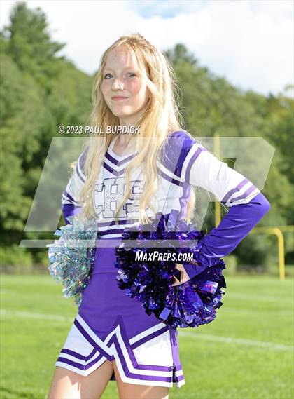 Thumbnail 3 in Coudersport Football Cheerleaders photogallery.