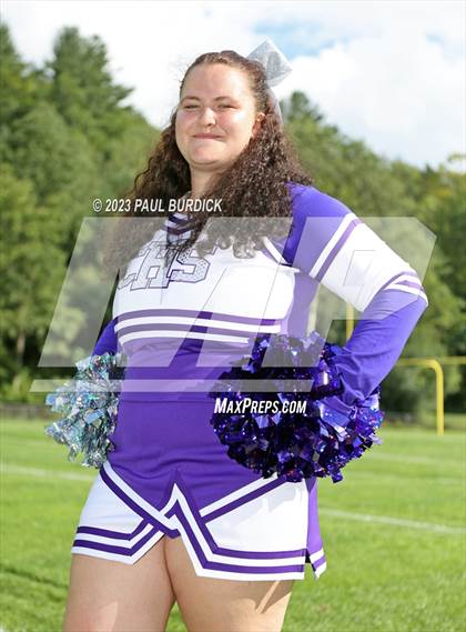 Thumbnail 3 in Coudersport Football Cheerleaders photogallery.