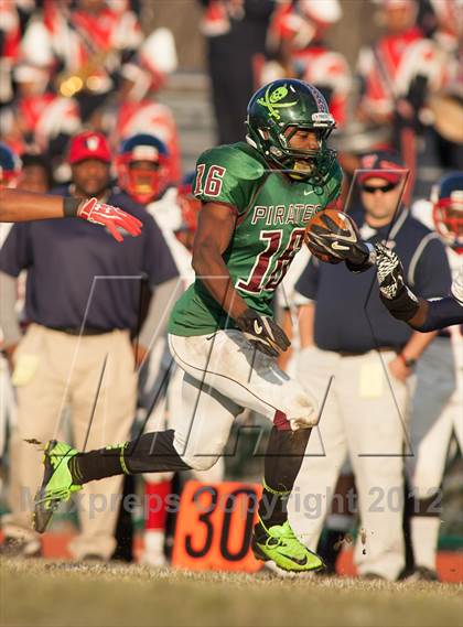 Thumbnail 3 in Willingboro @ Cedar Creek (NJSIAA South Group 2 Semifinals) photogallery.