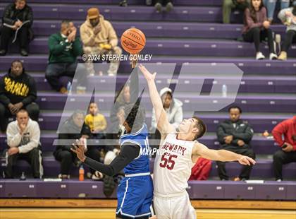 Thumbnail 1 in Richmond Heights @ Newark (Capital University 5C Classic) photogallery.