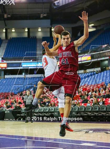 Thumbnail 3 in Rio Vista vs. Galt photogallery.