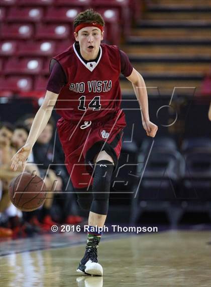 Thumbnail 1 in Rio Vista vs. Galt photogallery.
