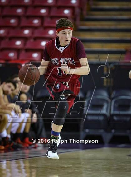 Thumbnail 2 in Rio Vista vs. Galt photogallery.