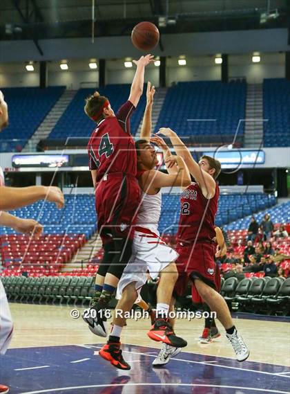 Thumbnail 2 in Rio Vista vs. Galt photogallery.