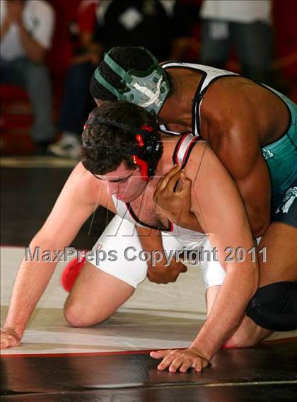 Thumbnail 2 in Suffolk County League Division I Championships photogallery.