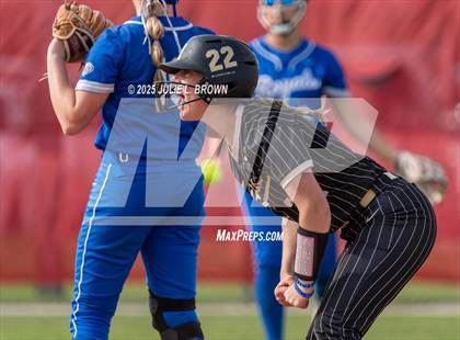 Thumbnail 3 in Hamilton Southeastern vs. Noblesville (IHSAA 4A Sectional 8 First Round) photogallery.