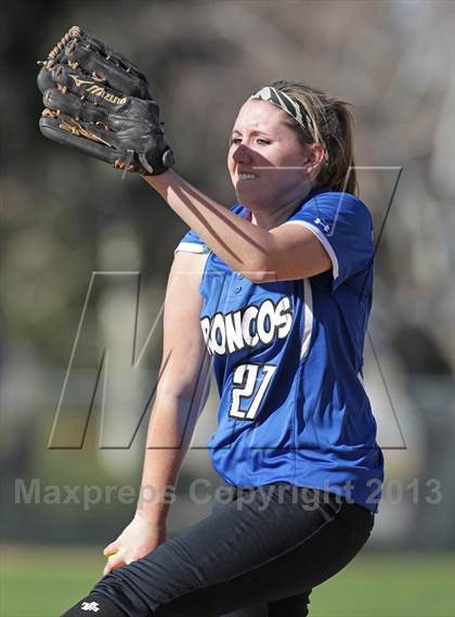 Thumbnail 3 in Granite Hills vs. Bishop (High Desert Classic ) photogallery.