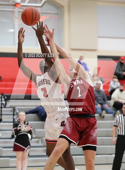 Thumbnail 2 in Newark @ Groveport-Madison photogallery.