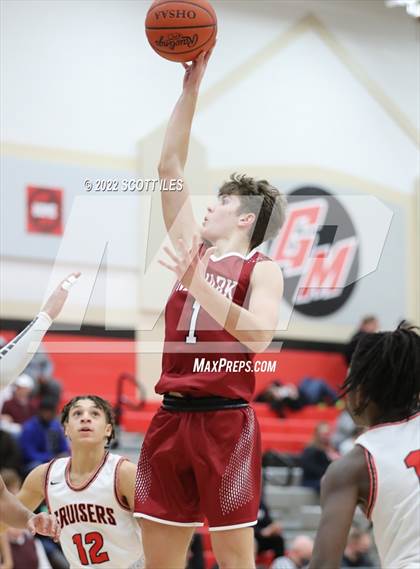 Thumbnail 1 in Newark @ Groveport-Madison photogallery.