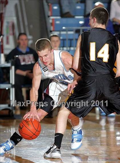Thumbnail 2 in St. Joseph-Ogden vs. Herscher  (2011 Riverton Shootout) photogallery.