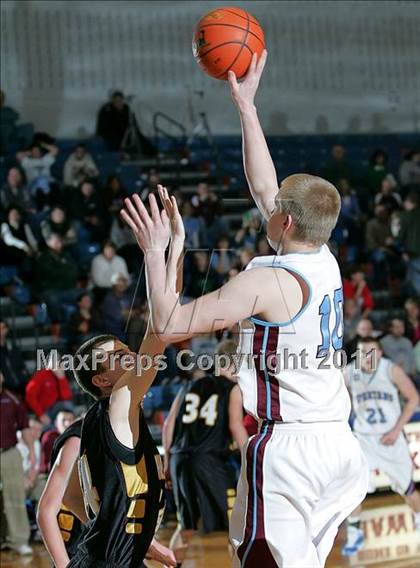 Thumbnail 3 in St. Joseph-Ogden vs. Herscher  (2011 Riverton Shootout) photogallery.