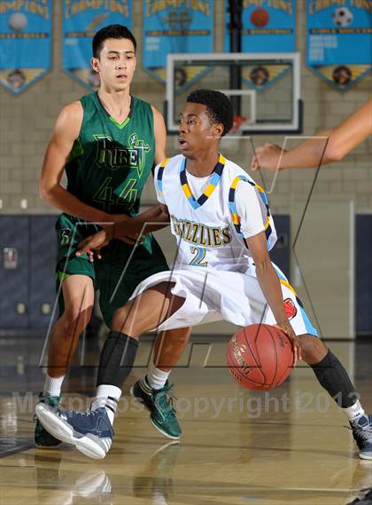 Thumbnail 3 in Los Osos vs. Ribet Academy (I Have a Dream Classic) photogallery.