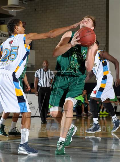 Thumbnail 2 in Los Osos vs. Ribet Academy (I Have a Dream Classic) photogallery.