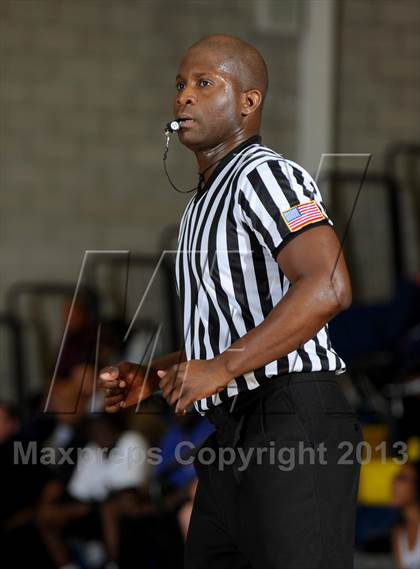 Thumbnail 2 in Los Osos vs. Ribet Academy (I Have a Dream Classic) photogallery.