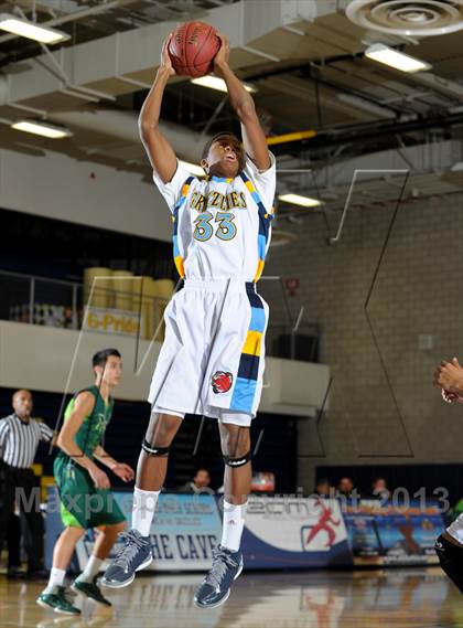 Thumbnail 3 in Los Osos vs. Ribet Academy (I Have a Dream Classic) photogallery.