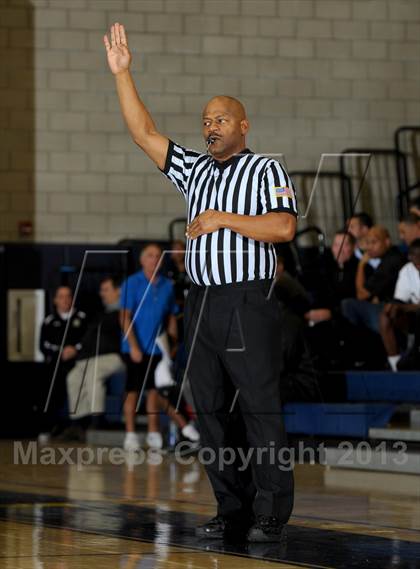 Thumbnail 2 in Los Osos vs. Ribet Academy (I Have a Dream Classic) photogallery.