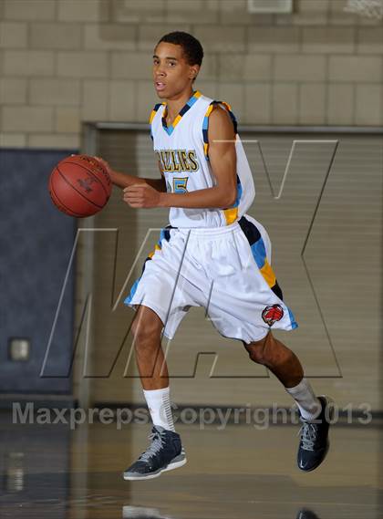 Thumbnail 3 in Los Osos vs. Ribet Academy (I Have a Dream Classic) photogallery.