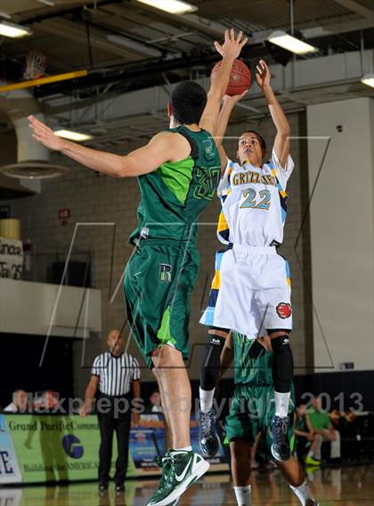 Thumbnail 3 in Los Osos vs. Ribet Academy (I Have a Dream Classic) photogallery.