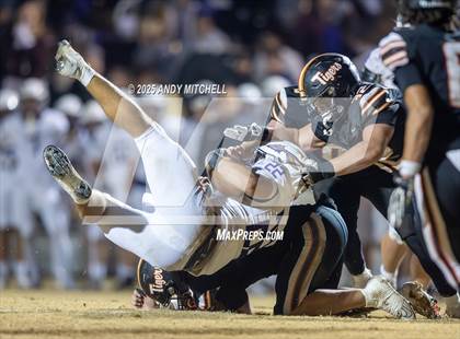 Thumbnail 2 in Sequatchie County vs Meigs County (3A second round) photogallery.