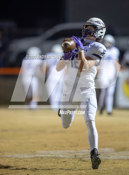 Thumbnail 3 in Sequatchie County vs Meigs County (3A second round) photogallery.