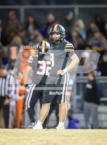 Thumbnail 2 in Sequatchie County vs Meigs County (3A second round) photogallery.