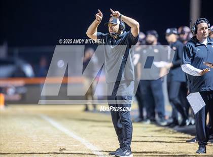 Thumbnail 2 in Sequatchie County vs Meigs County (3A second round) photogallery.