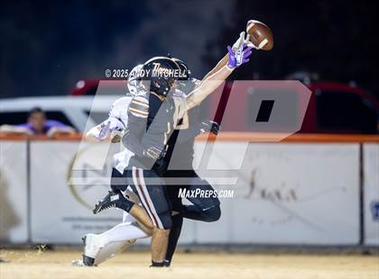 Thumbnail 2 in Sequatchie County vs Meigs County (3A second round) photogallery.