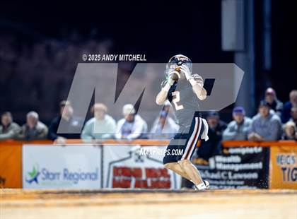 Thumbnail 3 in Sequatchie County vs Meigs County (3A second round) photogallery.