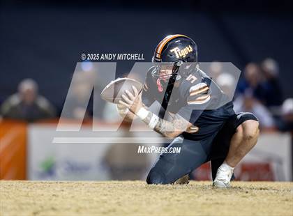 Thumbnail 3 in Sequatchie County vs Meigs County (3A second round) photogallery.