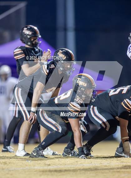 Thumbnail 3 in Sequatchie County vs Meigs County (3A second round) photogallery.