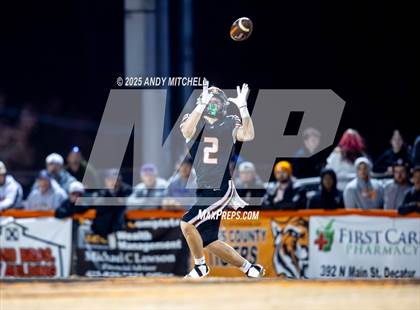 Thumbnail 1 in Sequatchie County vs Meigs County (3A second round) photogallery.