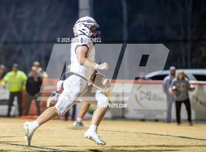 Thumbnail 1 in Sequatchie County vs Meigs County (3A second round) photogallery.