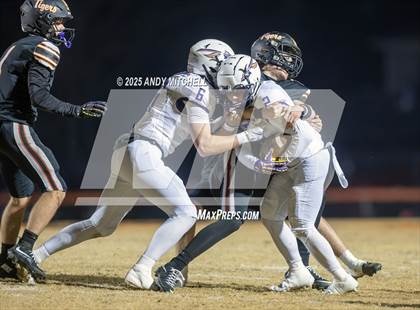 Thumbnail 3 in Sequatchie County vs Meigs County (3A second round) photogallery.