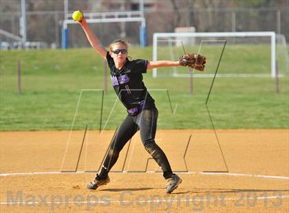 Thumbnail 3 in Oakland Mills @ Long Reach photogallery.