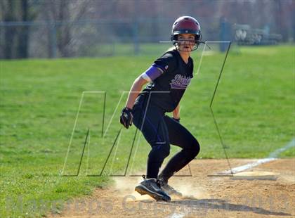 Thumbnail 2 in Oakland Mills @ Long Reach photogallery.