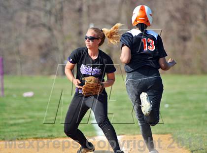 Thumbnail 2 in Oakland Mills @ Long Reach photogallery.