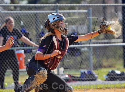 Thumbnail 3 in Oakland Mills @ Long Reach photogallery.