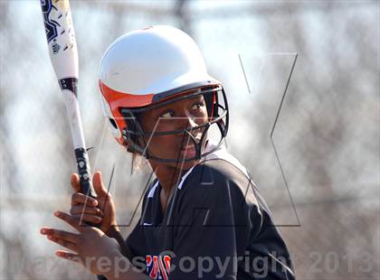 Thumbnail 3 in Oakland Mills @ Long Reach photogallery.