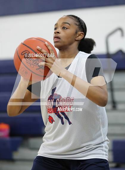 Thumbnail 1 in Pickerington North vs Thomas Worthington (Scrimmage) photogallery.