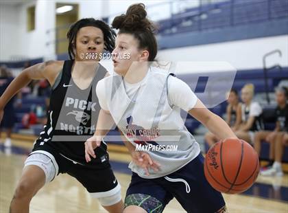 Thumbnail 3 in Pickerington North vs Thomas Worthington (Scrimmage) photogallery.